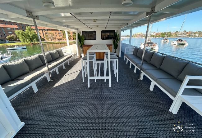 Magic Cruises Dining